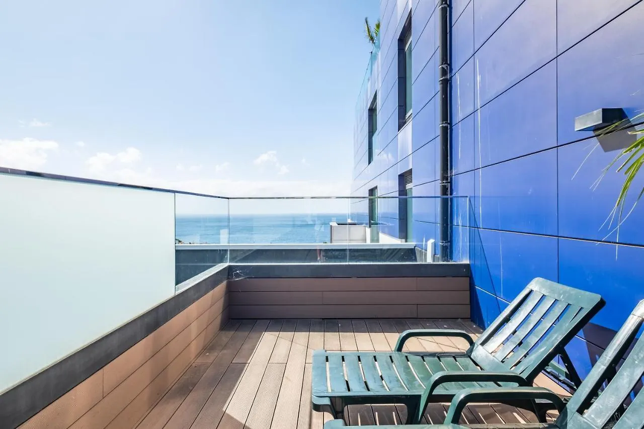 Funchal Casino View, Luxury Apartment, Big Balcony, Free Pool, Wifi And Parking
